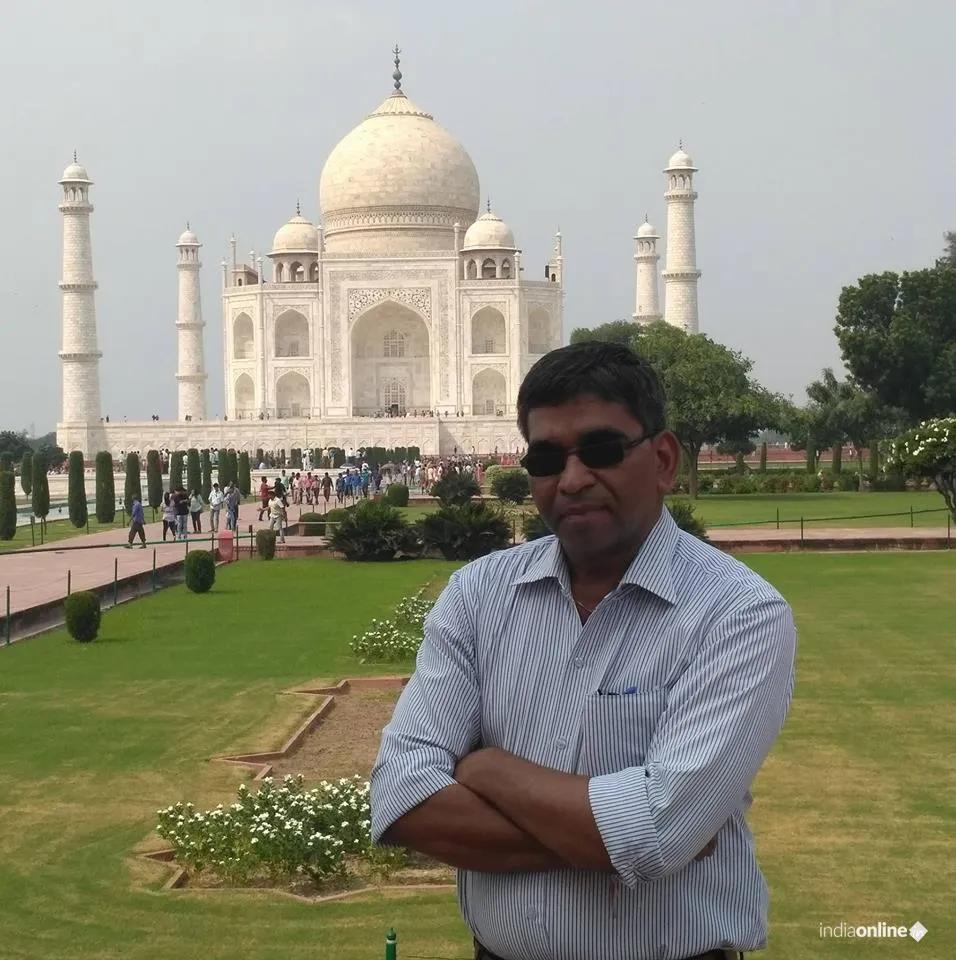 Agra Tour Guide Agra Tour Guide