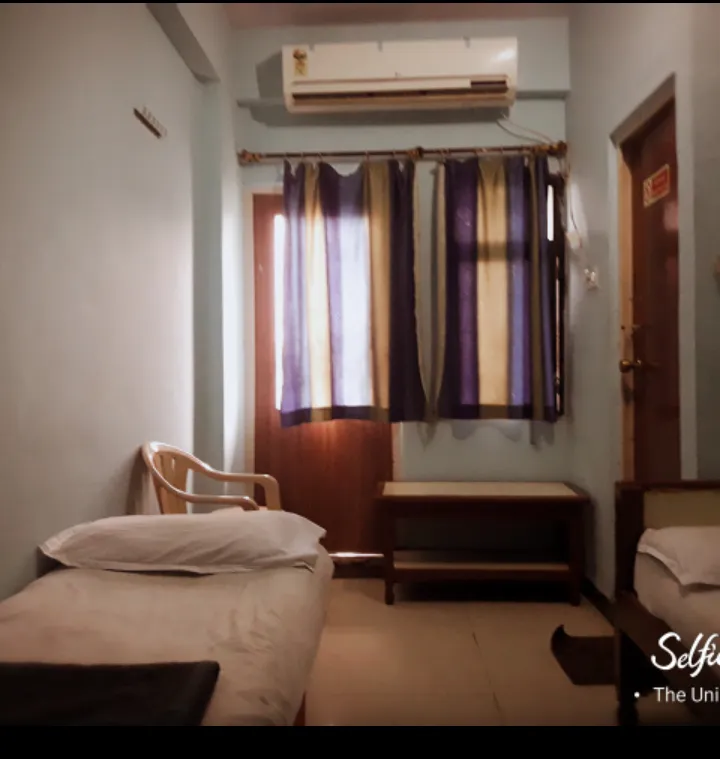 Hotel Hawaldar plaza 