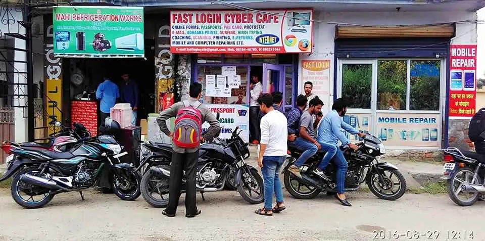 Fast Login Cyber Cafe and Education