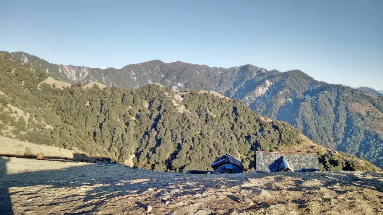 Bir Kastle Bir Kastle