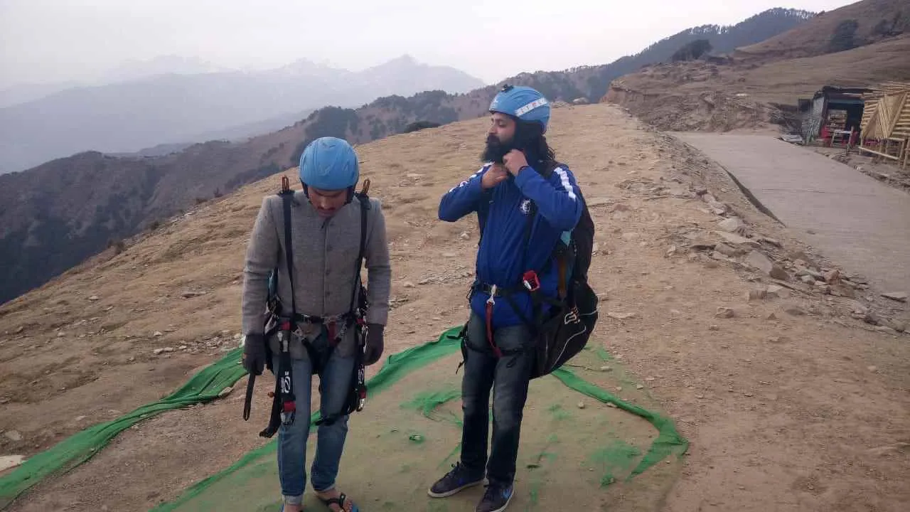 Bir Kastle Bir Kastle