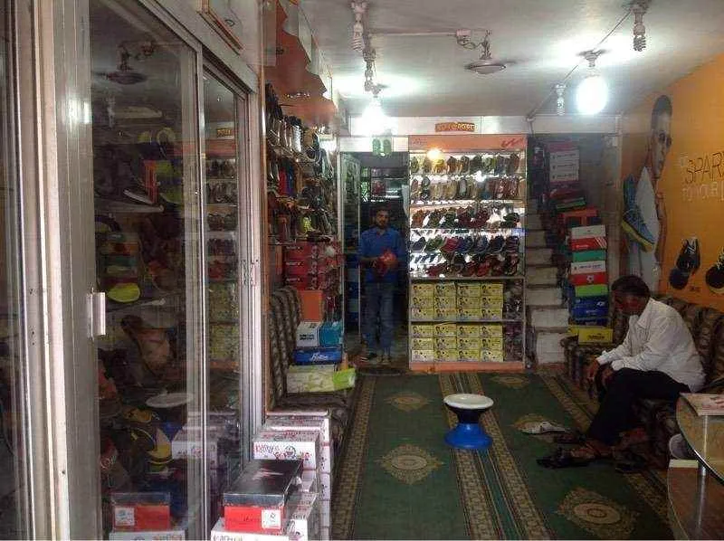 Venus Boot House Venus Boot House