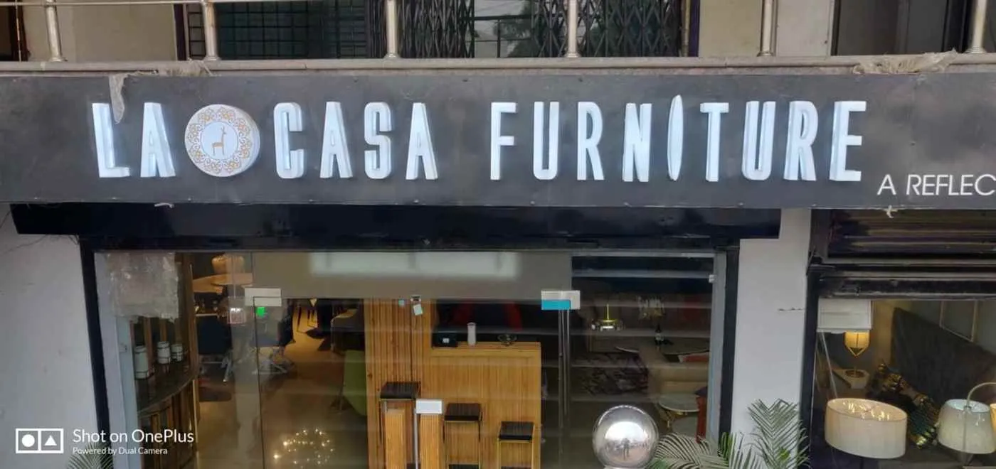 La Casa Furniture La Casa Furniture