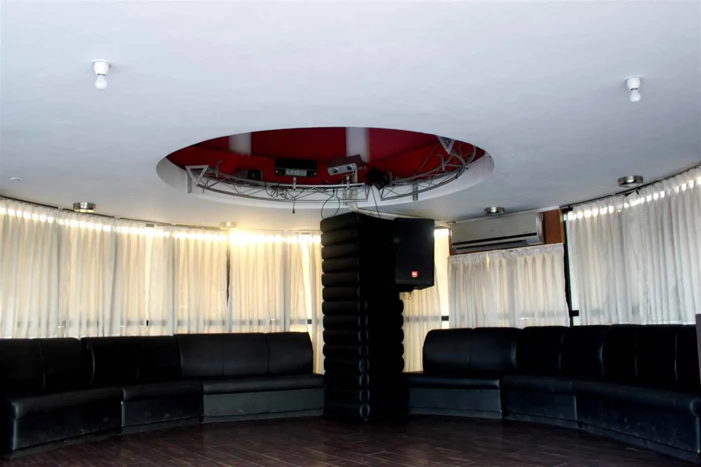 Himalyan Acoustics Himalyan Acoustics