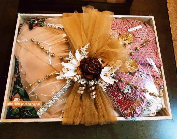 Gifts and Packaging Tsk