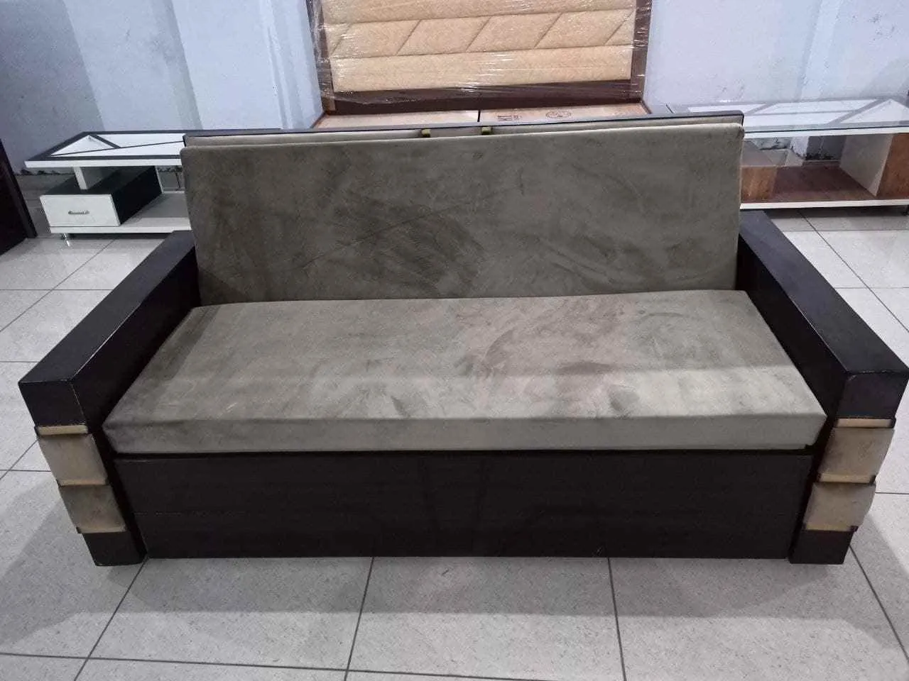 Om Parkash and Sons Om Parkash and Sons