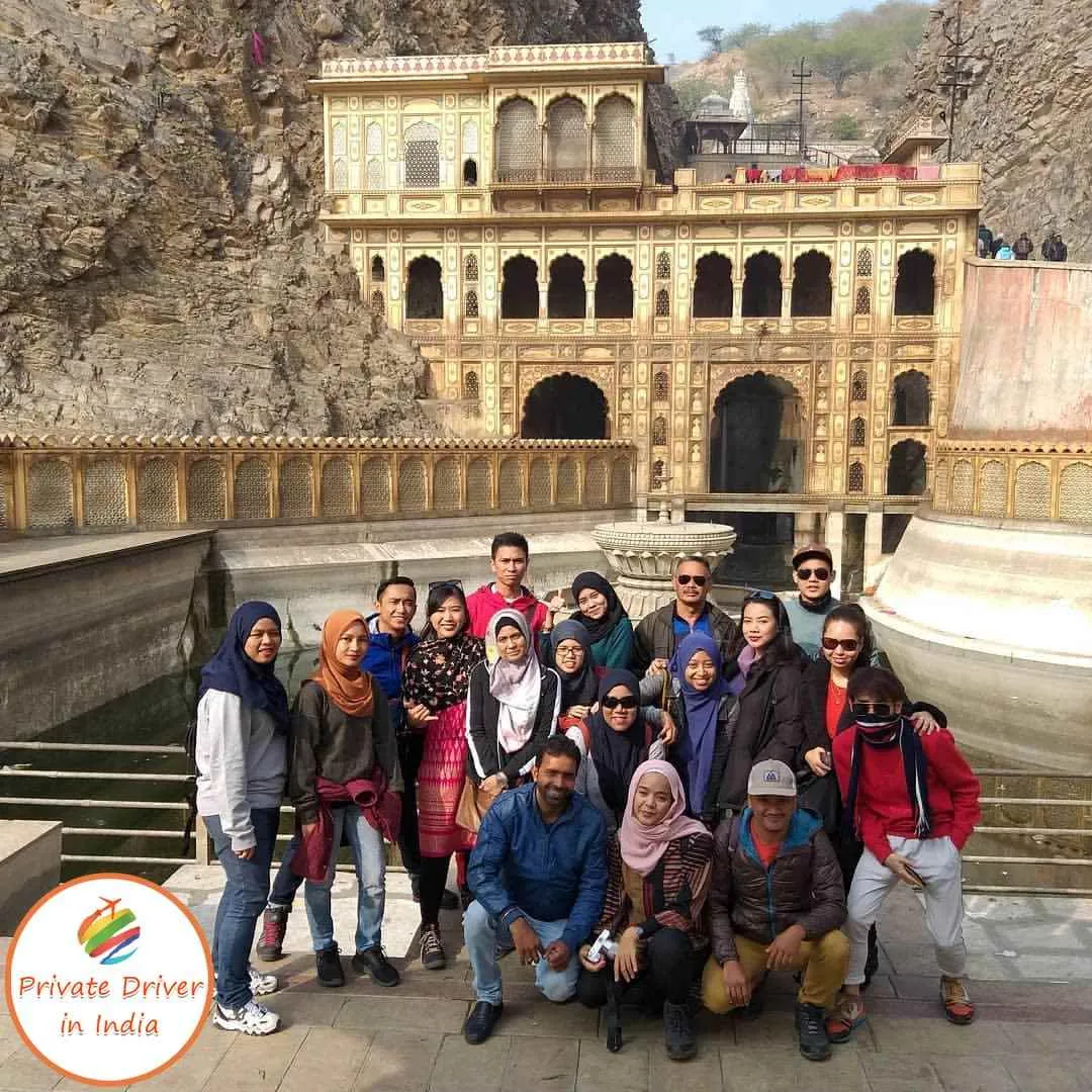 Private Driver in India Private Driver in India