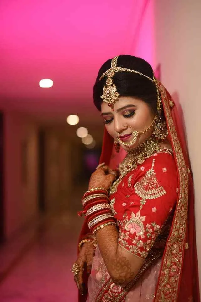 Makeup Artist - Debasish Mitra Makeup Artist - Debasish Mitra