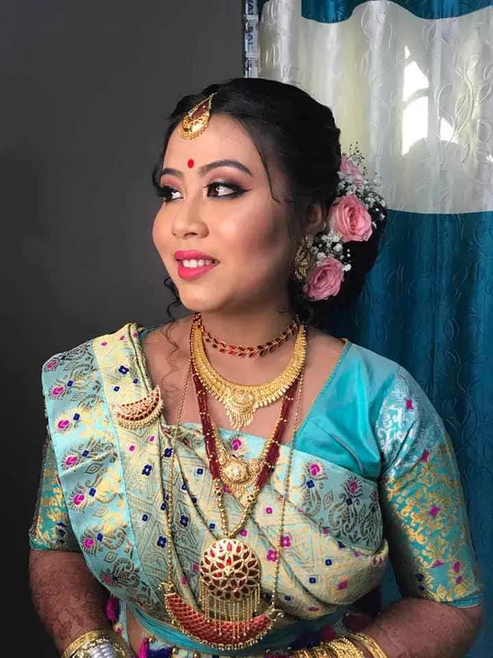 Makeup Artist - Debasish Mitra Makeup Artist - Debasish Mitra