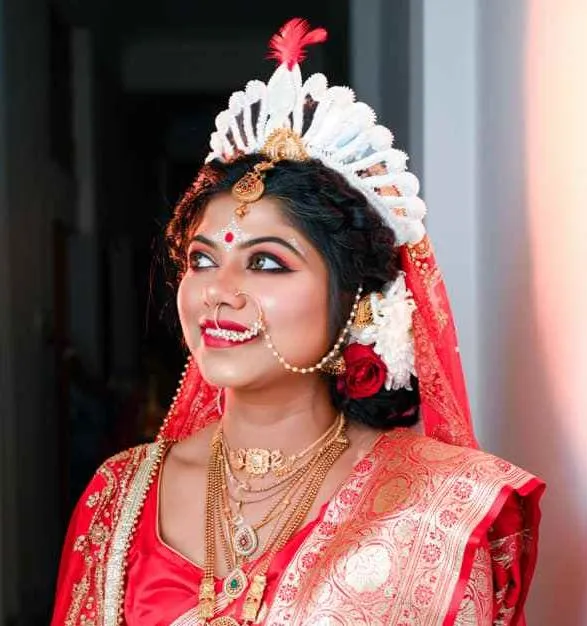 Makeup Artist - Debasish Mitra Makeup Artist - Debasish Mitra