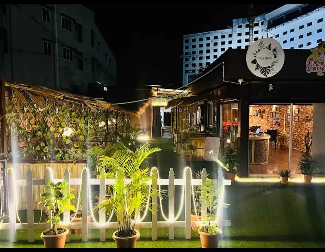 Leaf Deck Cafe Leaf Deck Cafe