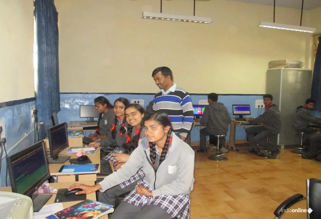 Riya Computer Institute