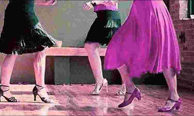 Magic moves dance studio