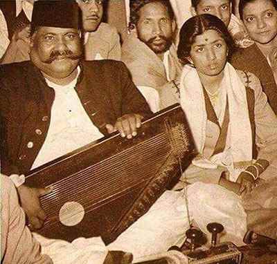  Ustad-Bade-Ghulam-Ali-Khan
