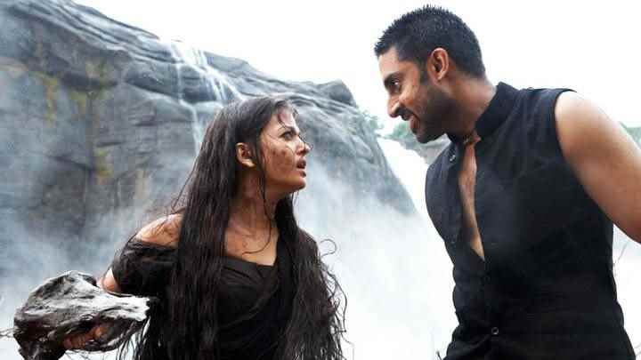 बॉलीवुड फिल्मों के माध्यम से भारत 