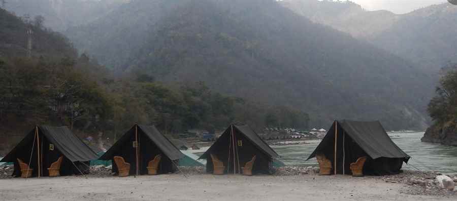 ऋषिकेश: उत्तराखंड भारत में कैम्पिंग के स्थल