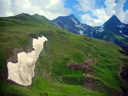 लद्दाख का गेट भारत के ऑफबीट गंतव्य