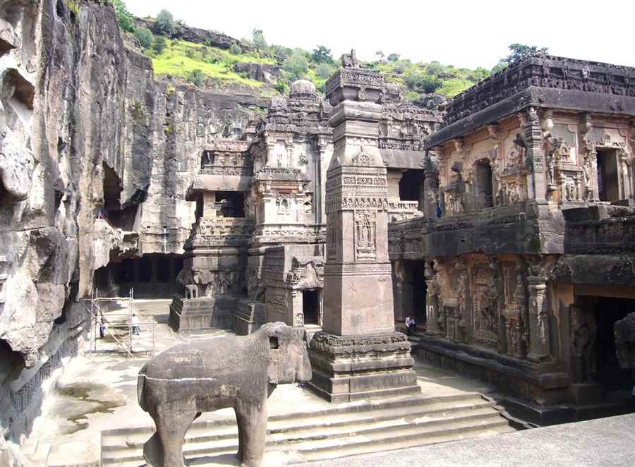 एलोरा की गुफाएं, औरंगाबाद भारत के ऐतिहासिक स्थल