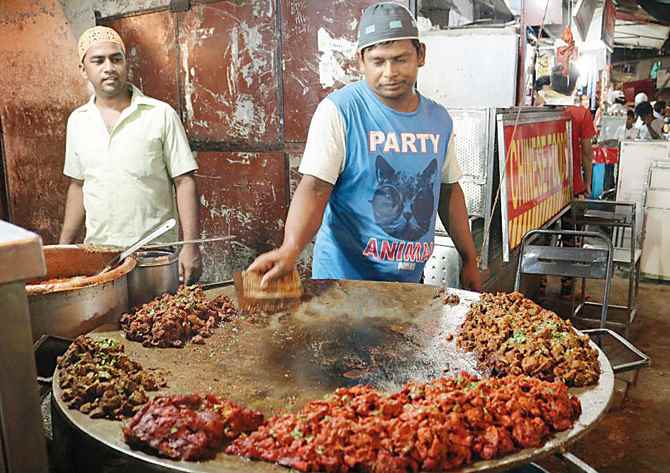 मुंबई में इफ्तार का जश्न भारत में इफ्तार के सर्वश्रेष्ठ स्थान