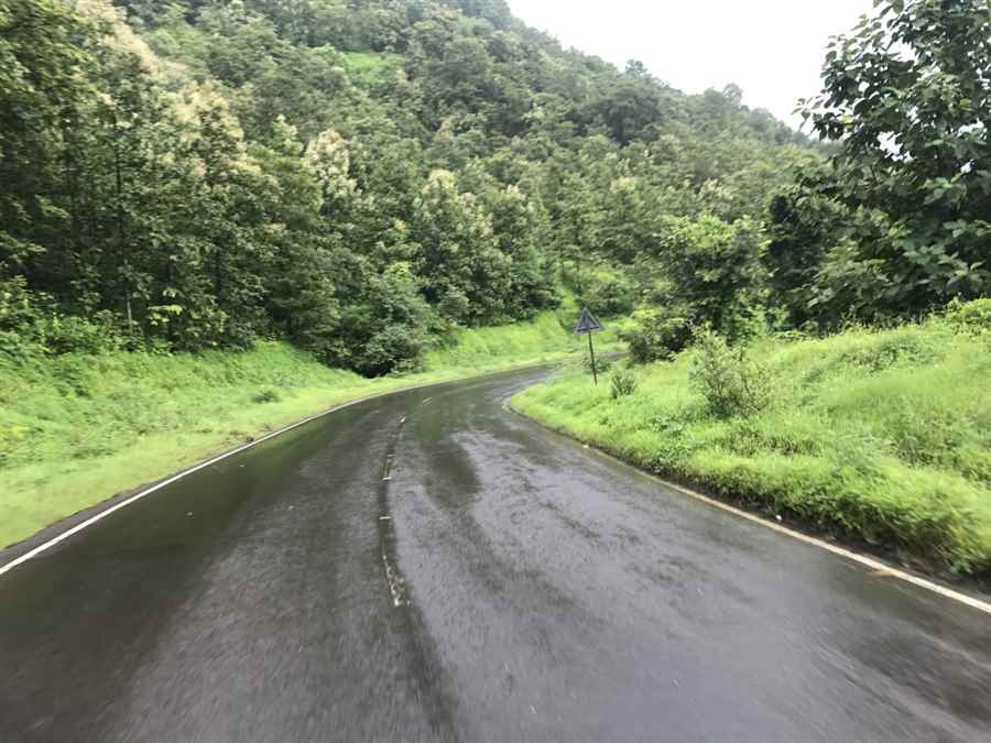 भारत की सर्वश्रेष्ठ सड़क यात्राएं