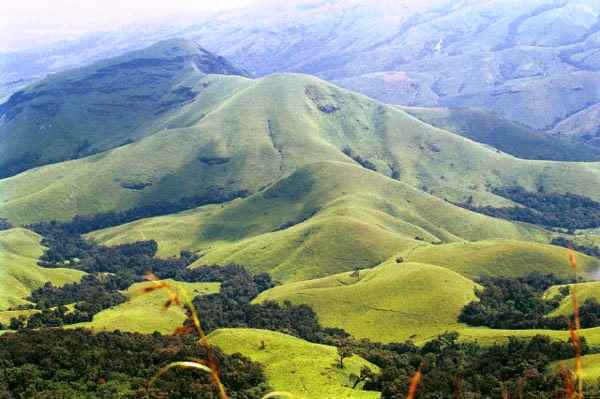 पश्चिमी घाट कर्नाटक / केरल भारत में एकांत गंतव्य स्थल