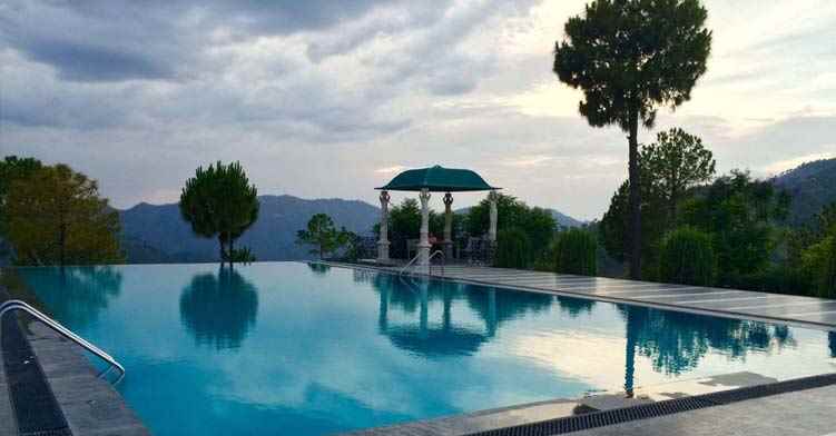 भारत में सर्वश्रेष्ठ आयुर्वेद स्पा स्थल