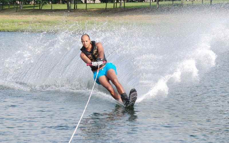 भारत में वाटर स्किंग भारत में जल क्रीडा (वाटर स्किंग)