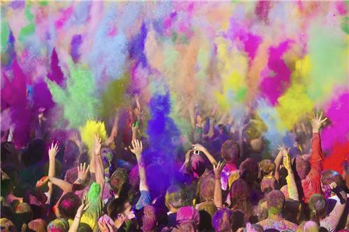 Holi