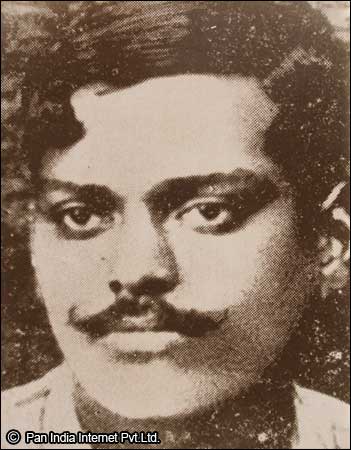 Biography of Chandra Shekhar Azad