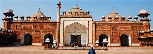 Famous Mosques in India noted for architecture