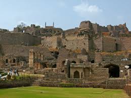 golconda fort monuments in india