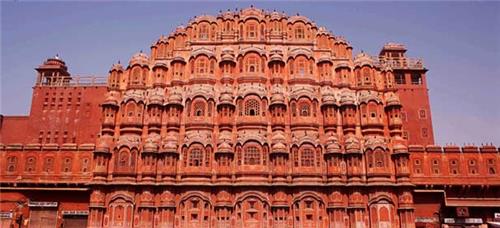 hawa mahal monuments in indi