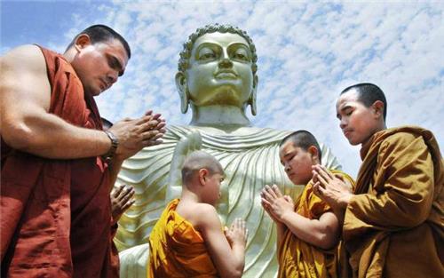 Weekend Travel Itinerary for May